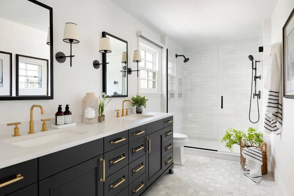 Storage ideas for bathroom renovations that are both useful and stylish